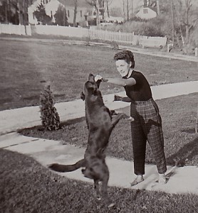 1957 MOTHER & TIPPY